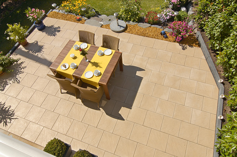 KANN Terrassenplatte Andalusia® beige strukturiert 40x40x3,8 cm